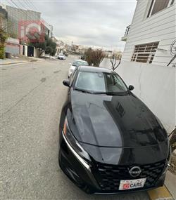 نيسان ألتيما